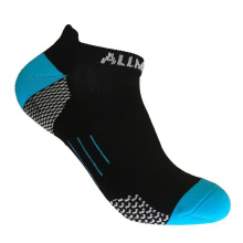 Custom Wholesale Sport Football Non-slip Socks Fashion Man Compression Sock